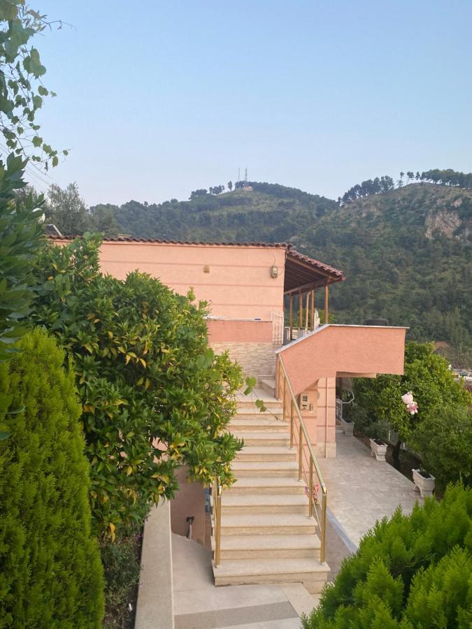 Marl'S Home Berat Exterior photo
