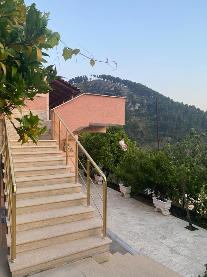 Marl'S Home Berat Exterior photo